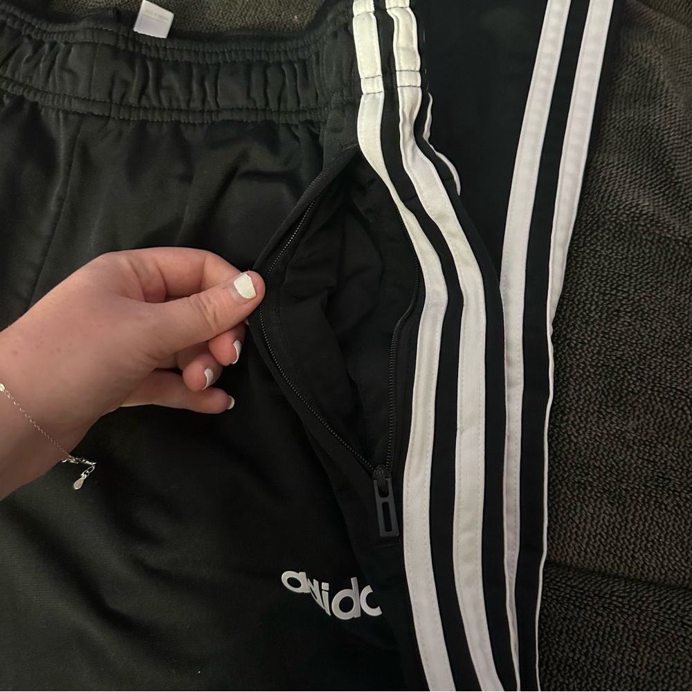 Adidas 3 Stripe Tapered Track Pants/Joggers With Zippered Pockets - Picture 3 of 5